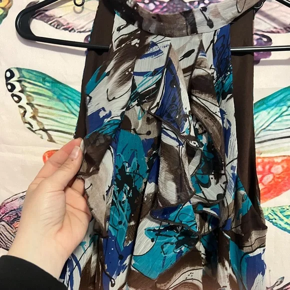 Abstract Patterned Ruffle Shirt - Picture 10 of 10